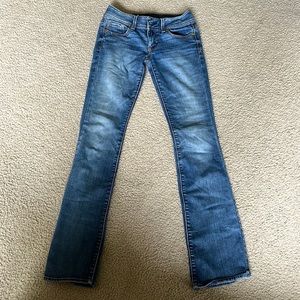 28 American eagle jeans
